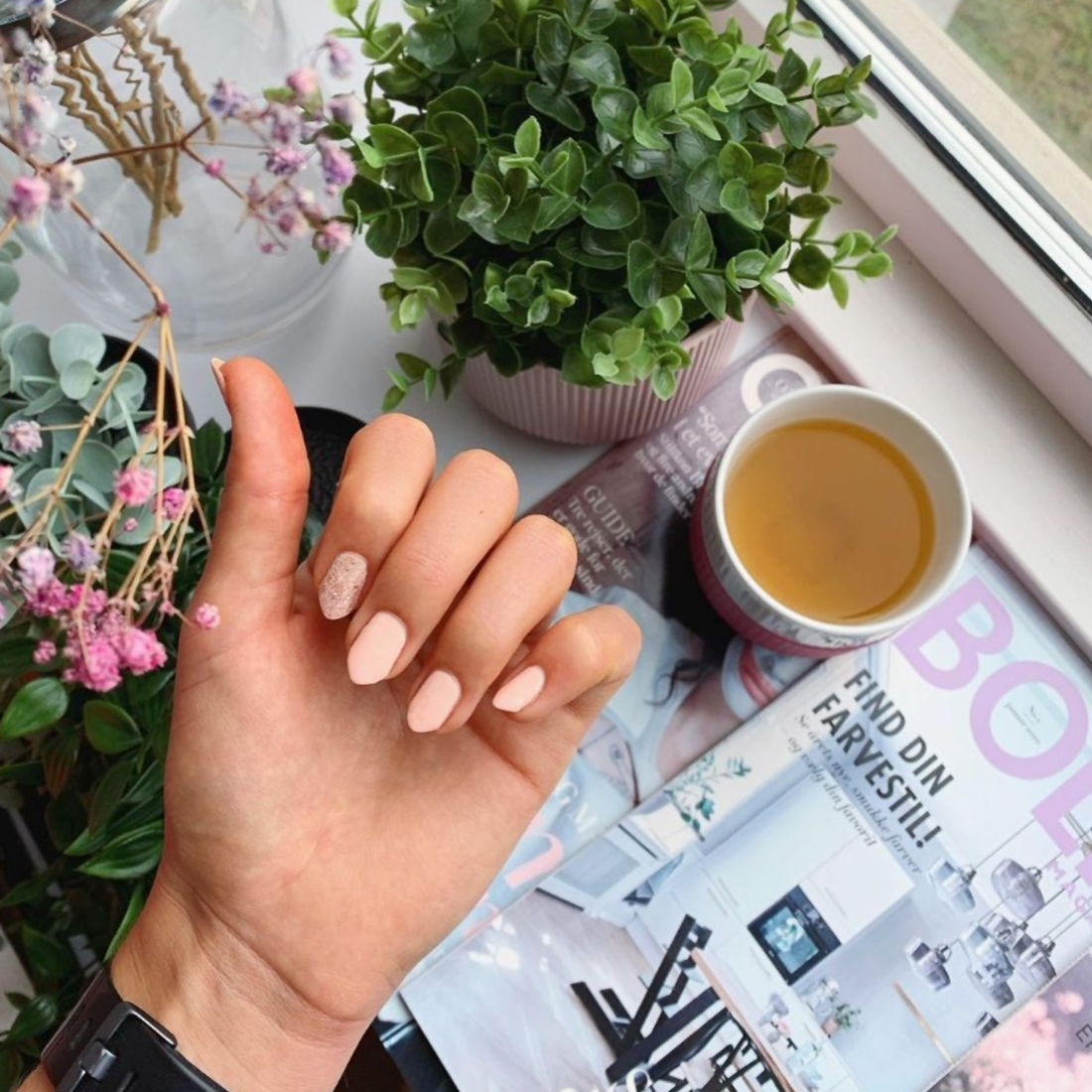 Gelnägel: Sommer Trend für schöne Nägel